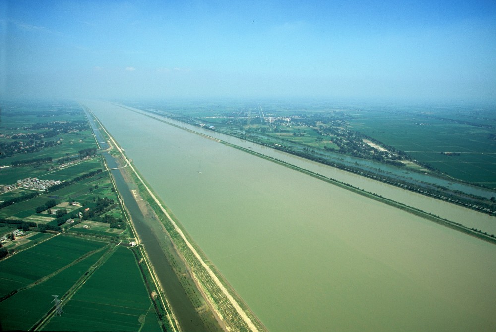 2006年度魯班獎(jiǎng)、2007年度大禹獎(jiǎng)--淮河入海水道工程